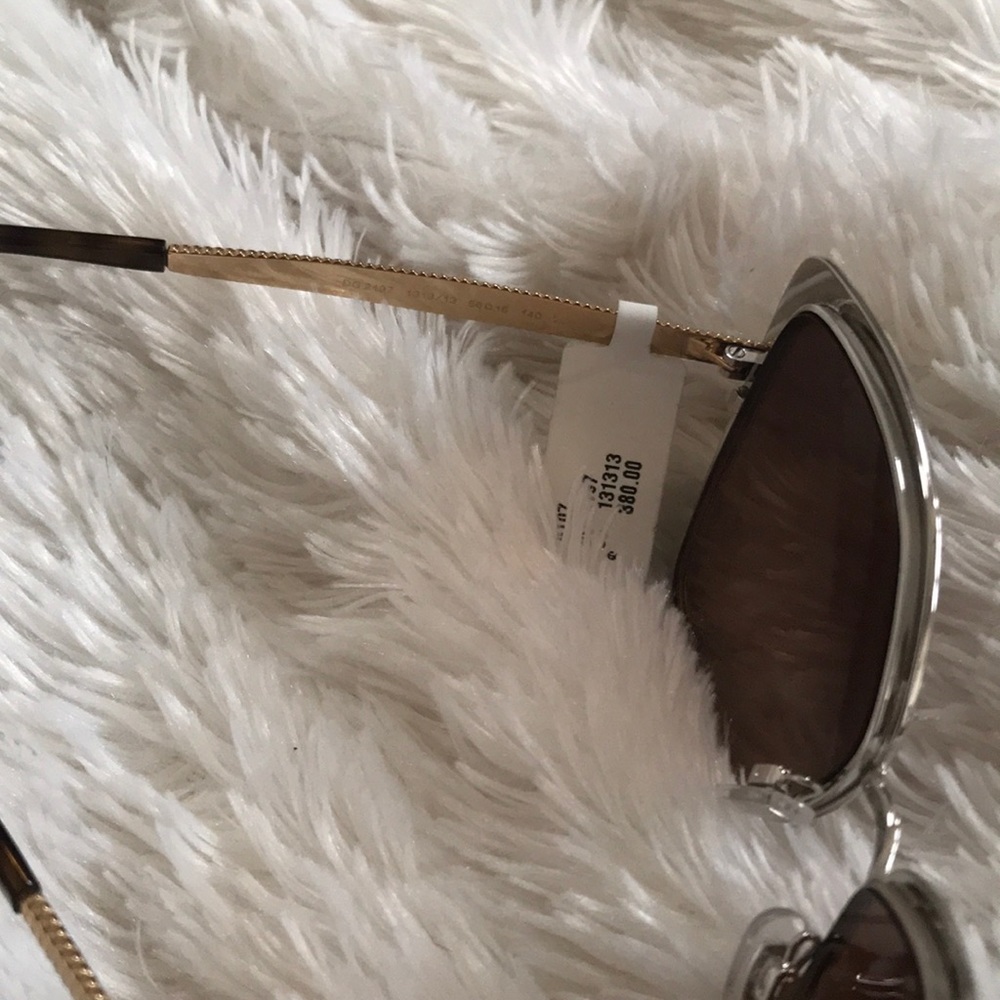 Dolce & Gabbana sunglasses - Picture 5 of 6